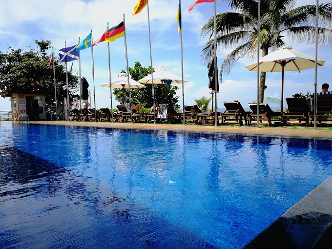 スリランカ ヒッカドゥワ