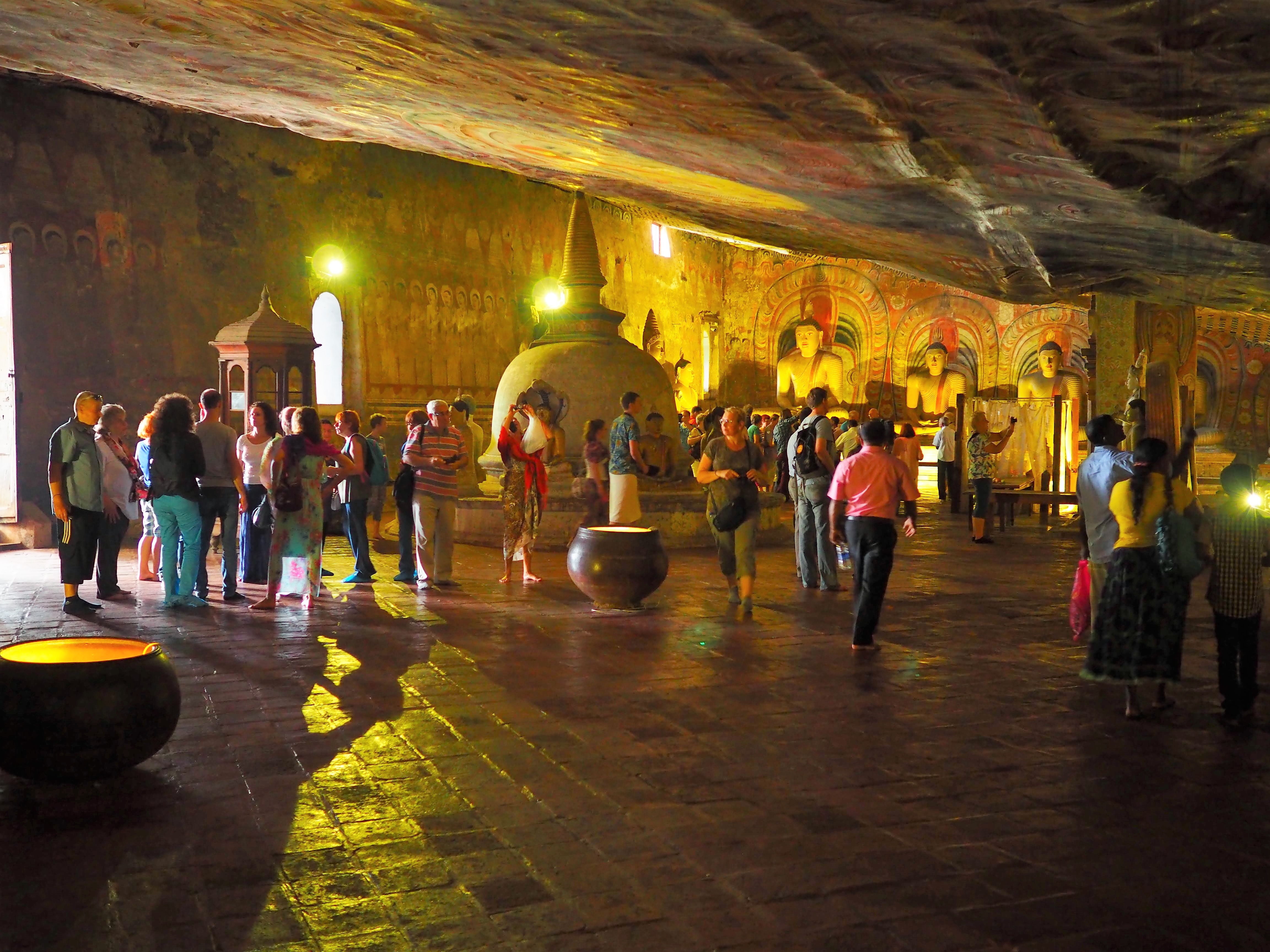コロンボ・ダンブッラ・シーギリヤ