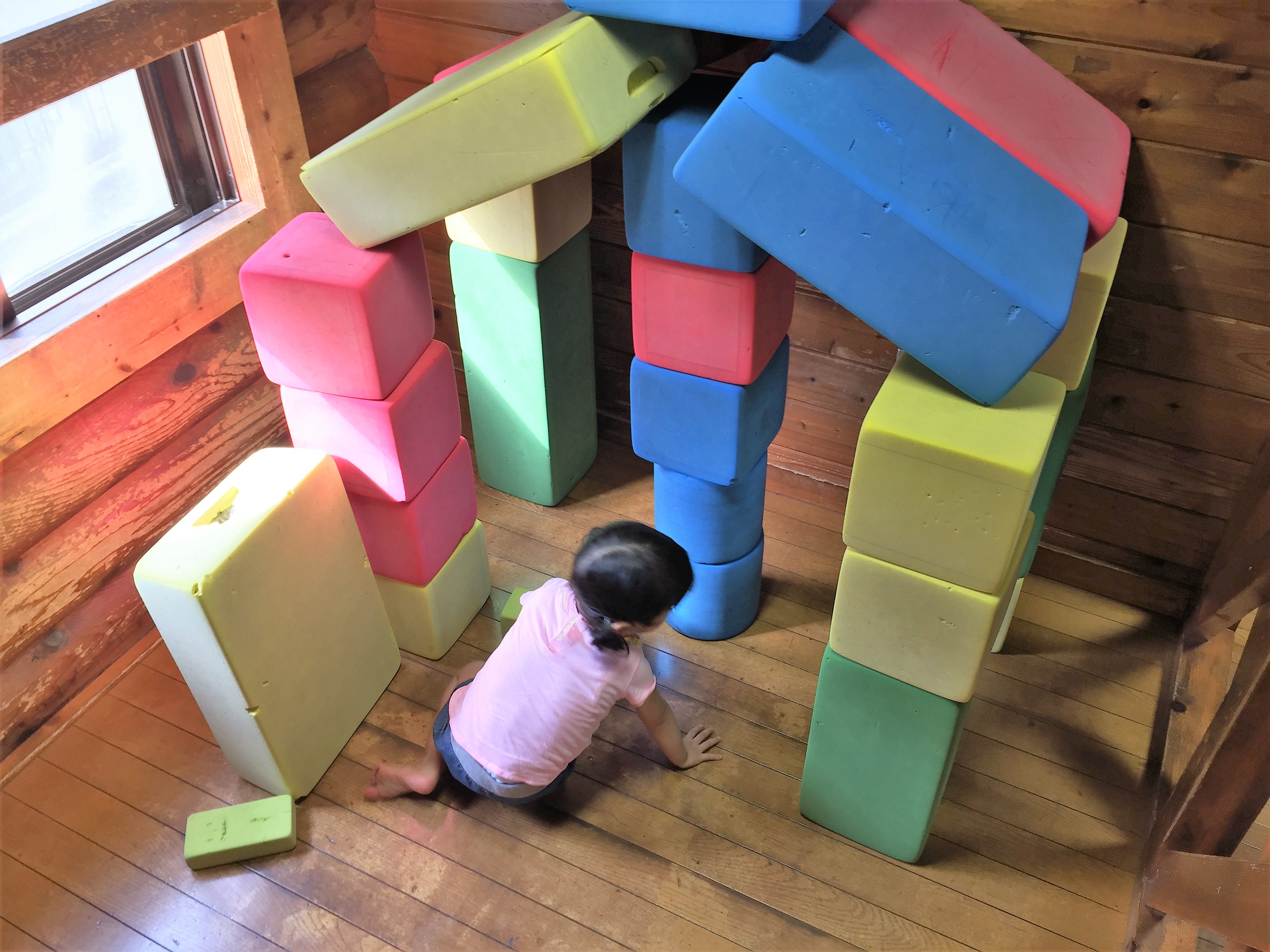 横浜市旭区 上白根大池公園こどもログハウス おおいけらんど