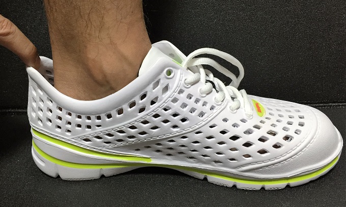 FLAG ON CREW Kaepa 水陸両用